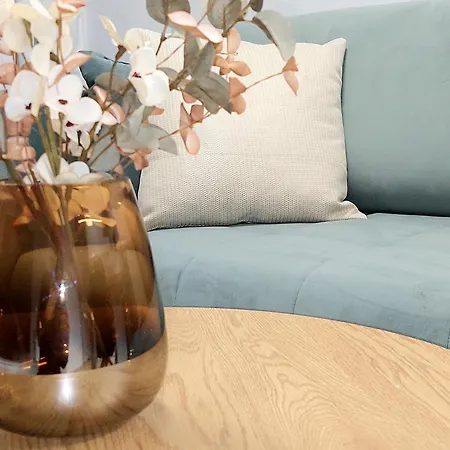 Como, Private Parking Free