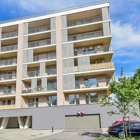 Apartman Como, Private Parking Free Kassa