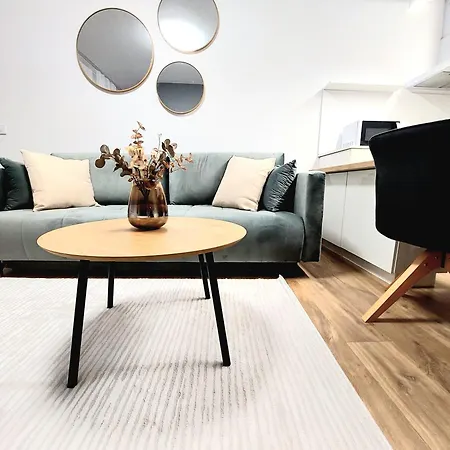 Apartmán Como, Private Parking Free