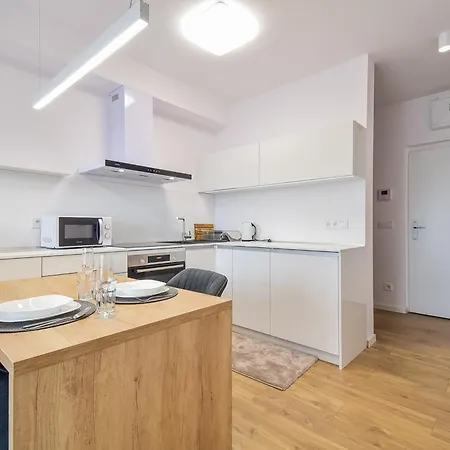 Apartament Como, Private Parking Free