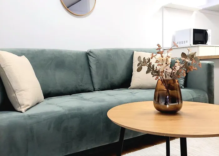 Como, Private Parking Free * Košice